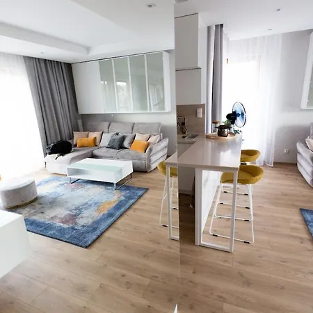 Appartement With A View Of The Oder, 500m From The Market Square