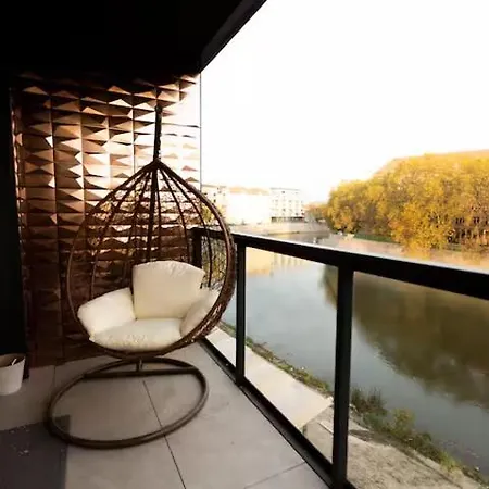 Wa27 Riverside Premium Apartment, 200m To The Old Town